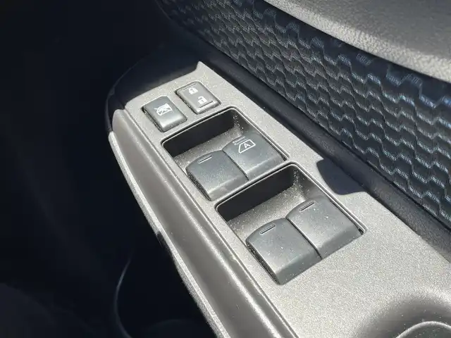 日産 ノート X DIG－S 静岡県 2013(平25)年 5.8万km ソニックブルー 純正ナビ/キセノン/スマートキー