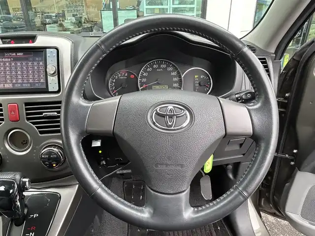 トヨタ ラッシュ G Lパッケージ 東京都 2012(平24)年 4.8万km ブロンズオリーブパールメタリック ４WD/ETC/ドアバイザー/サイドステップ/革巻きステアリング/電動格納ミラー/純正フロアマット/フォグライト/背面タイヤ