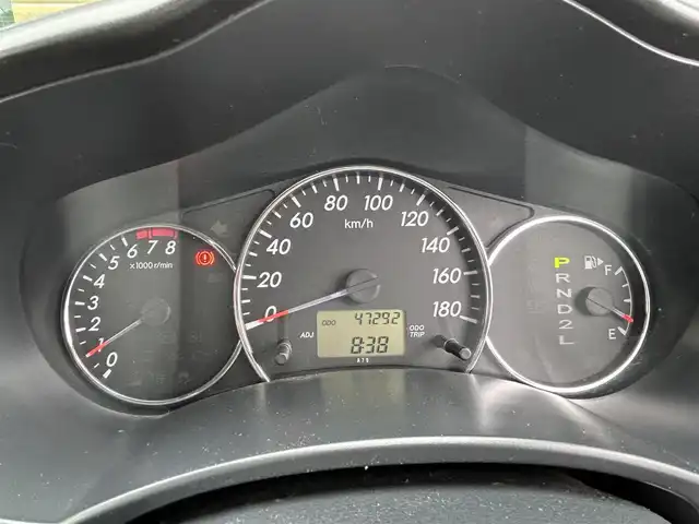トヨタ ラッシュ G Lパッケージ 東京都 2012(平24)年 4.8万km ブロンズオリーブパールメタリック ４WD/ETC/ドアバイザー/サイドステップ/革巻きステアリング/電動格納ミラー/純正フロアマット/フォグライト/背面タイヤ