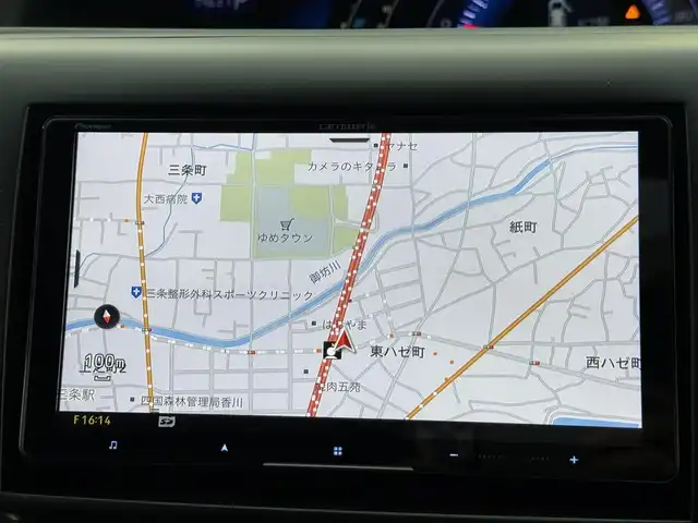 トヨタ エスティマ ハイブリッド アエラス レザーパッケージ 香川県 2012(平24)年 7.5万km ホワイトパールクリスタルシャイン 9インチサイバーナビ/フルセグ/CD/DVD/BT/13.3インチフリップダウンモニター/ダブルサンルーフ/バックカメラ/社外18インチアルミ/ブラックレザーシート/パワーシート/前席シートヒーター/キセノンヘッドライト/両側パワースライドドア/パワーバックドア/ローダウン/社外スピーカー/社外アンプ/オーディオネットワーク/前後ドライブレコーダー/ETC