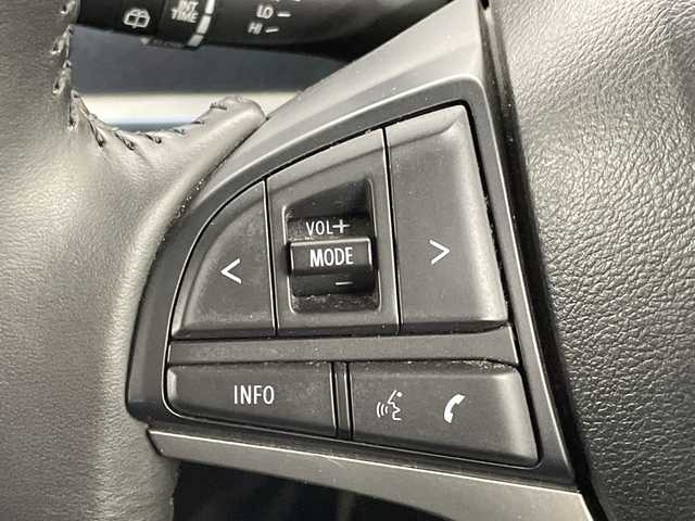 スズキ スペーシア ギア HYBRID XZ 栃木県 2020(令2)年 4.4万km フェニックスレッドパール/ガンメタリック2トーンルーフ 純正ナビ/(CD/DVD/フルセグTV/Bluetooth/SD/AUX)/スズキセーフティサポート/コーナーセンサー/両側パワースライドドア/ビルトインETC/前席シートヒーター/スマートキー/ルーフレール/禁煙車/赤/黒２トーン/オートライト/LEDヘッドライト/横滑り防止装置/フォグランプ/プッシュスタート/アイドリングストップ/ステアリングスイッチ/革巻きステアリング/電動格納ミラー/純正１５インチアルミホイール/純正フロアマット