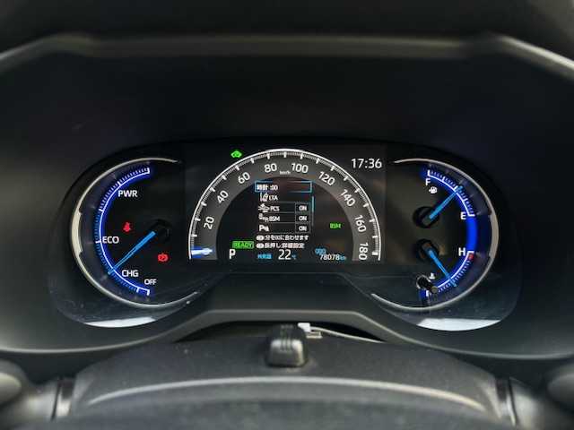 トヨタ ＲＡＶ４ ハイブリットG 道北・旭川 2020(令2)年 7.9万km ホワイトパールクリスタルシャイン AIS検査済み/DN【2406019072UZ】/【社外パーツ取付有】/16AW マッドヴァンスX　タイプF（社外）/ダンロップ　グラントレックAT5/LEDマーカー付ノーズカバー（社外）/フェンダーガーニッシュ/サンルーフ/黒レザーシート/トヨタセーフティセンス/純正SDナビ/ Bluetooth/フルセグTV/バックカメラ/ETC2.0/シートヒーター/ステアリングヒーター/電動リアゲート/TRDラゲッジマット/ヘッドライトカバー/ドアノブカバー/ドアミラーカバー/TOYOTAエンブレム/リアラダー/ルーフラック/前後ドラレコ