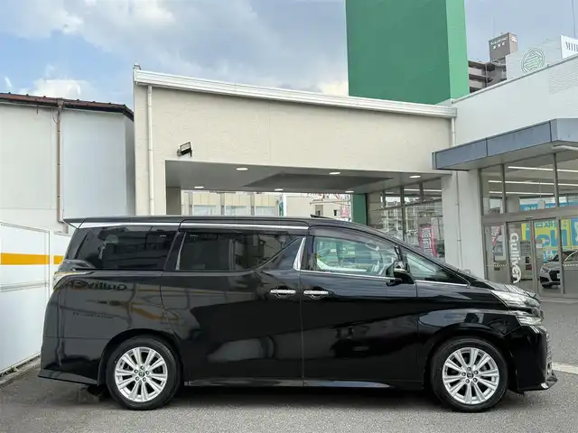 トヨタ ヴェルファイア Z 愛知県 2017(平29)年 6.5万km ブラック /禁煙//ワンオーナー//ALPINE9インチメモリナビ//フルセグ//CD/DVD/SD/BT/HDMI/USB//バックカメラ//ETC//前後ドライブレコーダー//LＥＤオートライト//フォグランプ//ワイパーデアイサー//革調シートカバー//PCS/ACC//クリアランスソナー//電子パーキング//オートホールド//横滑り防止//ECOモード//MＴモード付AT//ISOFIX//CAR AROMA//革巻きステアリング//ステアリングスイッチ//オートリトラウィンカーミラー//スマートキー//プッシュスタート//スペアタイヤ//純正フロアマット/ドアバイザー//保証書//取扱説明書//ナビ取説//ディーラー記録簿//スペアキー