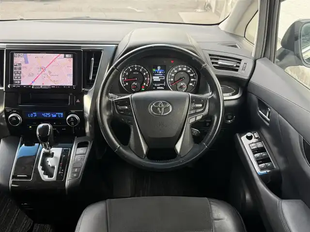 トヨタ ヴェルファイア Z 愛知県 2017(平29)年 6.5万km ブラック /禁煙//ワンオーナー//ALPINE9インチメモリナビ//フルセグ//CD/DVD/SD/BT/HDMI/USB//バックカメラ//ETC//前後ドライブレコーダー//LＥＤオートライト//フォグランプ//ワイパーデアイサー//革調シートカバー//PCS/ACC//クリアランスソナー//電子パーキング//オートホールド//横滑り防止//ECOモード//MＴモード付AT//ISOFIX//CAR AROMA//革巻きステアリング//ステアリングスイッチ//オートリトラウィンカーミラー//スマートキー//プッシュスタート//スペアタイヤ//純正フロアマット/ドアバイザー//保証書//取扱説明書//ナビ取説//ディーラー記録簿//スペアキー
