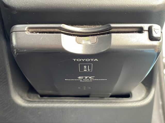 トヨタ アクア S 岩手県 2012(平24)年 17.9万km クールソーダメタリック ナビ　バックカメラ　Ｂｌｕｅｔｏｏｔｈ　ＣＤ／ＤＶＤ再生　フルセグ　ＥＴＣ　ＬＥＤオートライト　純正フロアマット　スマートキー　ヘッドライトウォッシャー　ステアリングスイッチ　オートエアコン