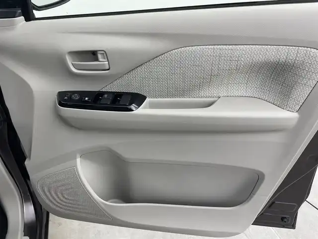 三菱 ｅＫワゴン M 富山県 2022(令4)年 5.5万km オークブラウンメタリック 4WD/社外ナビ【MDV-D7088TW】/(AM/FM/CD/DVD/SD/BT)/フルセグTV/バックカメラ/衝突被害軽減ブレーキ/レーンキープアシスト/オートライト/標識認識機能/横滑り防止装置/リモコンキー/社外フロアマット/ドアバイザー