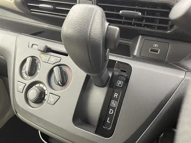 三菱 ｅＫワゴン M 富山県 2022(令4)年 5.5万km オークブラウンメタリック 4WD/社外ナビ【MDV-D7088TW】/(AM/FM/CD/DVD/SD/BT)/フルセグTV/バックカメラ/衝突被害軽減ブレーキ/レーンキープアシスト/オートライト/標識認識機能/横滑り防止装置/リモコンキー/社外フロアマット/ドアバイザー