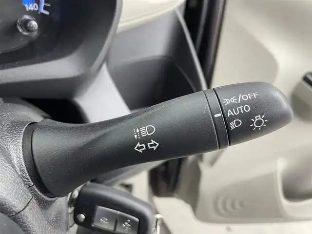 三菱 ｅＫワゴン M 富山県 2022(令4)年 5.5万km オークブラウンメタリック 4WD/社外ナビ【MDV-D7088TW】/(AM/FM/CD/DVD/SD/BT)/フルセグTV/バックカメラ/衝突被害軽減ブレーキ/レーンキープアシスト/オートライト/標識認識機能/横滑り防止装置/リモコンキー/社外フロアマット/ドアバイザー