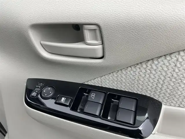 三菱 ｅＫワゴン M 富山県 2022(令4)年 5.5万km オークブラウンメタリック 4WD/社外ナビ【MDV-D7088TW】/(AM/FM/CD/DVD/SD/BT)/フルセグTV/バックカメラ/衝突被害軽減ブレーキ/レーンキープアシスト/オートライト/標識認識機能/横滑り防止装置/リモコンキー/社外フロアマット/ドアバイザー