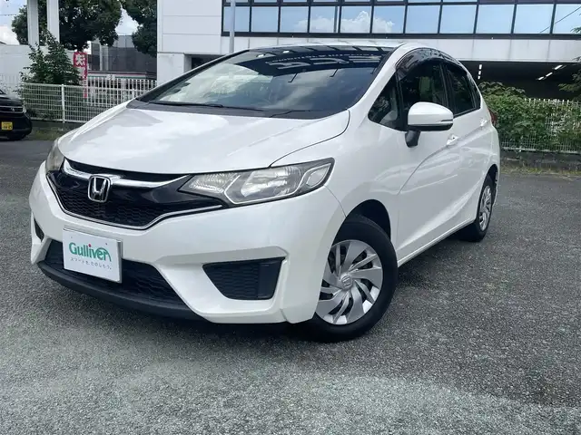 ホンダ フィット 13G Fパッケージ ファインED 熊本県 2017(平29)年 4.6万km プレミアムホワイトパールⅡ ワンオーナー/プッシュスタート/純正ナビ/（CD・DVD・フルセグTV・BTオーディオ・SD）/バックカメラ/横滑り防止装置/ウィンカーミラー/純正フロアマット/純正ドアバイザー/新車保証書/取扱説明書