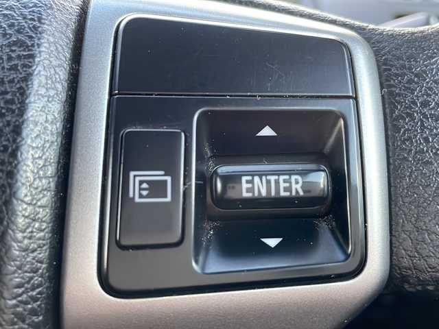 トヨタ ランドクルーザー プラド TX 岩手県 2017(平29)年 11.5万km ホワイトパールクリスタルシャイン 寒冷地仕様　４WD　 純正9インチメモリナビ（CD/DVD/BT/フルセグＴＶ） バックカメラ フロアマット　オートライト　衝突被害軽減　LEDヘッドライト　スマートキー　ビルトインETC