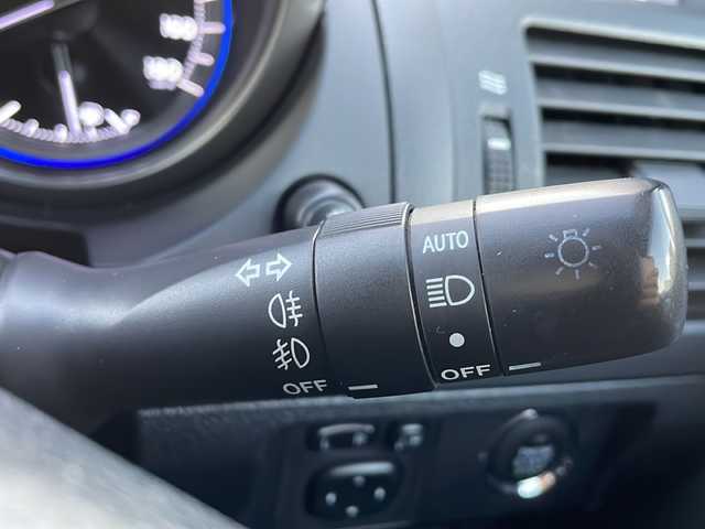 トヨタ ランドクルーザー プラド TX 岩手県 2017(平29)年 11.5万km ホワイトパールクリスタルシャイン 寒冷地仕様　４WD　 純正9インチメモリナビ（CD/DVD/BT/フルセグＴＶ） バックカメラ フロアマット　オートライト　衝突被害軽減　LEDヘッドライト　スマートキー　ビルトインETC