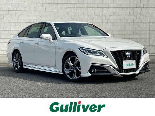 トヨタ クラウン ハイブリッド RS 山口県 2018(平30)年 1.3万km パール 純正ナビ/BT/AM/FM/HDMI/フルセグTV/ETC/バックカメラ/オートライト/オートホールド/コーナーセンサー/衝突軽減ブレ―キ/レーンアシスト/純正フロアマット/電動格納ミラー