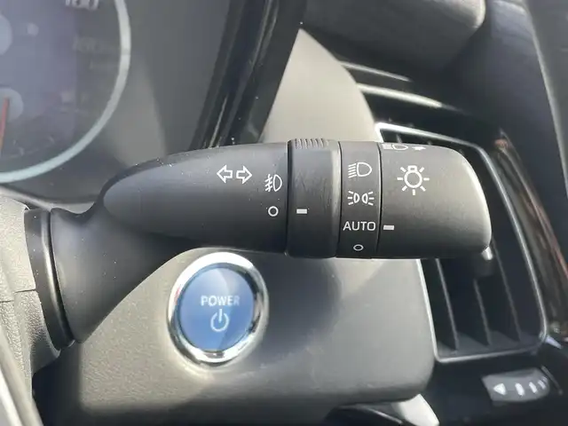 トヨタ クラウン ハイブリッド RS 山口県 2018(平30)年 1.3万km パール 純正ナビ/BT/AM/FM/HDMI/フルセグTV/ETC/バックカメラ/オートライト/オートホールド/コーナーセンサー/衝突軽減ブレ―キ/レーンアシスト/純正フロアマット/電動格納ミラー