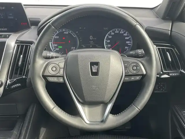 トヨタ クラウン ハイブリッド RS 山口県 2018(平30)年 1.3万km パール 純正ナビ/BT/AM/FM/HDMI/フルセグTV/ETC/バックカメラ/オートライト/オートホールド/コーナーセンサー/衝突軽減ブレ―キ/レーンアシスト/純正フロアマット/電動格納ミラー