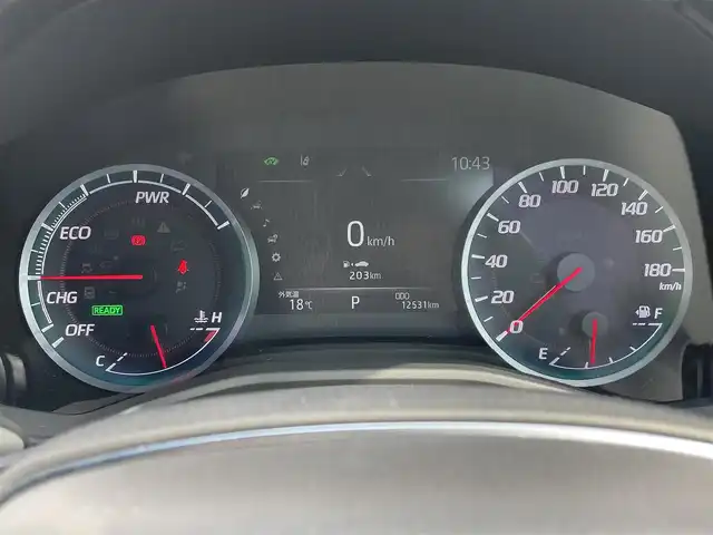 トヨタ クラウン ハイブリッド RS 山口県 2018(平30)年 1.3万km パール 純正ナビ/BT/AM/FM/HDMI/フルセグTV/ETC/バックカメラ/オートライト/オートホールド/コーナーセンサー/衝突軽減ブレ―キ/レーンアシスト/純正フロアマット/電動格納ミラー