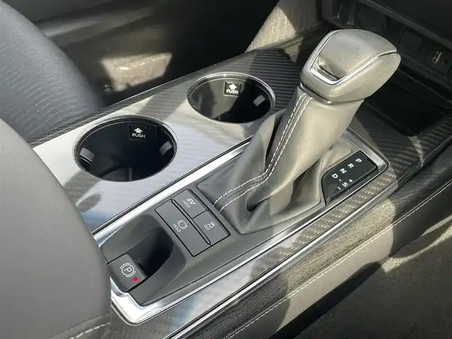 トヨタ クラウン ハイブリッド RS 山口県 2018(平30)年 1.3万km パール 純正ナビ/BT/AM/FM/HDMI/フルセグTV/ETC/バックカメラ/オートライト/オートホールド/コーナーセンサー/衝突軽減ブレ―キ/レーンアシスト/純正フロアマット/電動格納ミラー