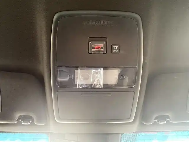 トヨタ クラウン ハイブリッド RS 山口県 2018(平30)年 1.3万km パール 純正ナビ/BT/AM/FM/HDMI/フルセグTV/ETC/バックカメラ/オートライト/オートホールド/コーナーセンサー/衝突軽減ブレ―キ/レーンアシスト/純正フロアマット/電動格納ミラー