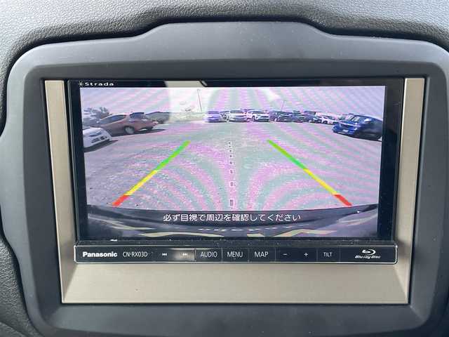 クライスラー・ジープ ジープ レネゲード リミテッド 千葉県 2016(平28)年 6.9万km 黒 衝突軽減ブレーキ/社外７インチメモリナビ/バックカメラ/レザーシート/パワーシート/シートヒーター/ステアリングヒーター/ＢＳＭ/コーナーセンサー/HIDヘッドライト/オートライト/ＥＴＣ