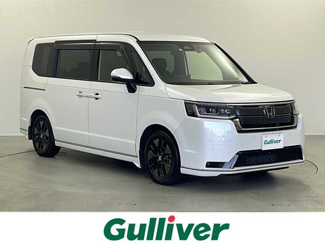 ホンダ ステップワゴン スパーダ 栃木県 2022(令4)年 1.1万km プラチナホワイトパール 純正１１．４インチナビ/CD/DVD/TV/FM/AM　/純正フリップダウンモニター/ホンダセンシング/マルチビューカメラ　/ハーフレザー　/シートヒーター　/アダプティブクルーズコントロール　/前後コーナーセンサー　/パワーバックドア　/オートライト　/スペアキー/車線逸脱警報/歩行者事故低減ステアリング/先行車発進お知らせ/衝突軽減/パーキングセンサー警報/ブラインドスポットインフォメーション/ドライブレコーダー/ETC/パワースライドドア