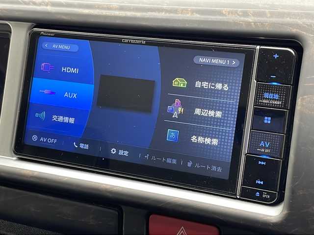 トヨタ ハイエース GL 千葉県 2023(令5)年 0.8万km ブラックマイカ 社外ナビ/　CD/DVD/Bluetooth/フルセグTV/フリップダウンモニター/車線逸脱警報/衝突軽減ブレーキ/クリアランスソナー/アラウンドビューモニター/マフラー／アルミホイール／フロントエアロ/片側パワスラ/社外センターコンソール/デジタルインナーミラー/レザー調シートカバー/ETC/LEDライト/フォグランプ/ウッド調ステアリング/フロアマット/ドアバイザー