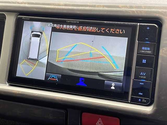 トヨタ ハイエース GL 千葉県 2023(令5)年 0.8万km ブラックマイカ 社外ナビ/　CD/DVD/Bluetooth/フルセグTV/フリップダウンモニター/車線逸脱警報/衝突軽減ブレーキ/クリアランスソナー/アラウンドビューモニター/マフラー／アルミホイール／フロントエアロ/片側パワスラ/社外センターコンソール/デジタルインナーミラー/レザー調シートカバー/ETC/LEDライト/フォグランプ/ウッド調ステアリング/フロアマット/ドアバイザー