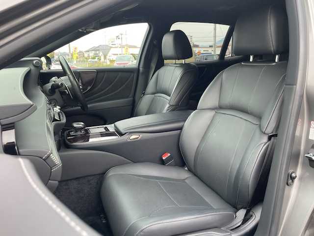 レクサス ＬＳ 500h Iパッケージ 長崎県 2018(平30)年 5.1万km マンガンラスター 純正メーカーナビ/CD/DVD/BT/USB/フルセグTV/全方位カメラ/黒レザーシート/前席メモリーシート/前席パワーシート/前席シートヒーター/前席エアーシート/ステアリングヒーター/衝突被害軽減システム/ステアリングスイッチ/レーダークルーズコントロール/ブラインドスポットモニター/デジタルインナーミラー/パワーバックドア/純正LEDヘッドライト/オートマチックハイビーム/パドルシフト/ドライブレコーダー/ビルトインETC