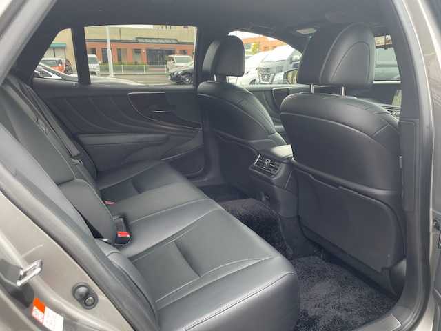 レクサス ＬＳ 500h Iパッケージ 長崎県 2018(平30)年 5.1万km マンガンラスター 純正メーカーナビ/CD/DVD/BT/USB/フルセグTV/全方位カメラ/黒レザーシート/前席メモリーシート/前席パワーシート/前席シートヒーター/前席エアーシート/ステアリングヒーター/衝突被害軽減システム/ステアリングスイッチ/レーダークルーズコントロール/ブラインドスポットモニター/デジタルインナーミラー/パワーバックドア/純正LEDヘッドライト/オートマチックハイビーム/パドルシフト/ドライブレコーダー/ビルトインETC