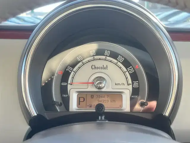 スズキ ラパン ショコラ X 島根県 2014(平26)年 9.5万km シャンパンピンクパール/メタリックホワイト 社外ＨＤＤナビ　/フルセグＴＶ　/ＤＶＤ再生　/Ｂｌｕｅｔｏｏｔｈ接続　/ＥＴＣ　/アイドリングストップ/スマートキー/プッシュスタート/純正アルミホイール　/純正ＨＩＤヘッドライト/純正フロアマット　/保証書　/取扱説明書　/スペアキー１本　