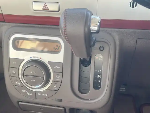 スズキ ラパン ショコラ X 島根県 2014(平26)年 9.5万km シャンパンピンクパール/メタリックホワイト 社外ＨＤＤナビ　/フルセグＴＶ　/ＤＶＤ再生　/Ｂｌｕｅｔｏｏｔｈ接続　/ＥＴＣ　/アイドリングストップ/スマートキー/プッシュスタート/純正アルミホイール　/純正ＨＩＤヘッドライト/純正フロアマット　/保証書　/取扱説明書　/スペアキー１本　