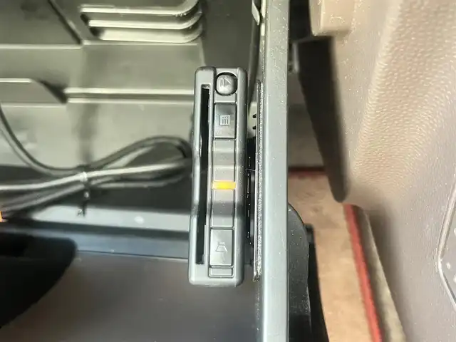 スズキ ラパン ショコラ X 島根県 2014(平26)年 9.5万km シャンパンピンクパール/メタリックホワイト 社外ＨＤＤナビ　/フルセグＴＶ　/ＤＶＤ再生　/Ｂｌｕｅｔｏｏｔｈ接続　/ＥＴＣ　/アイドリングストップ/スマートキー/プッシュスタート/純正アルミホイール　/純正ＨＩＤヘッドライト/純正フロアマット　/保証書　/取扱説明書　/スペアキー１本　