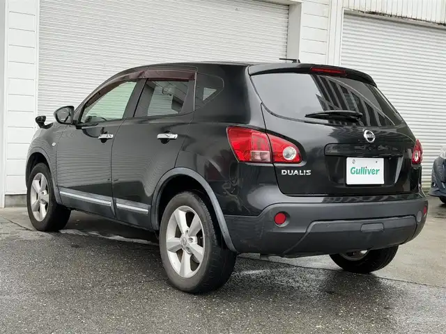 日産 デュアリス 20G FOUR 高知県 2013(平25)年 7.5万km スーパーブラック 純正ナビ/Bluetooth接続/ETC/4WD/MTモード付AT/AAC/ガラスルーフ/純正フロアマット/純正17インチアルミホイール/キセノンヘッドライト/運転席＋助手席＋サイドエアバッグ/スマートキー/盗難防止装置