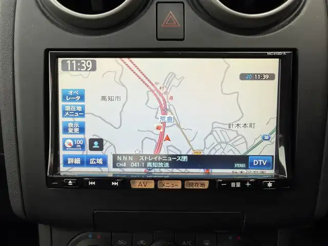 日産 デュアリス 20G FOUR 高知県 2013(平25)年 7.5万km スーパーブラック 純正ナビ/Bluetooth接続/ETC/4WD/MTモード付AT/AAC/ガラスルーフ/純正フロアマット/純正17インチアルミホイール/キセノンヘッドライト/運転席＋助手席＋サイドエアバッグ/スマートキー/盗難防止装置