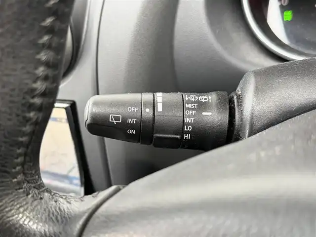 日産 デュアリス 20G FOUR 高知県 2013(平25)年 7.5万km スーパーブラック 純正ナビ/Bluetooth接続/ETC/4WD/MTモード付AT/AAC/ガラスルーフ/純正フロアマット/純正17インチアルミホイール/キセノンヘッドライト/運転席＋助手席＋サイドエアバッグ/スマートキー/盗難防止装置