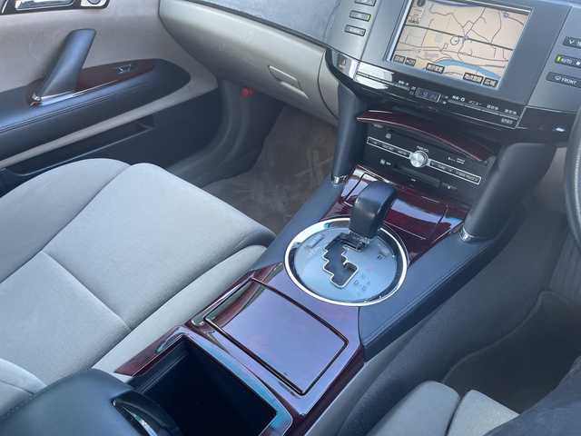 トヨタ マークＸ 250G 岡山県 2006(平18)年 6.2万km シルバーM 純正ナビ/CD、MD、AM、FM/バックカメラ/ETC/前席パワーシート/リモコンキー/オートライト/サイドバイザー