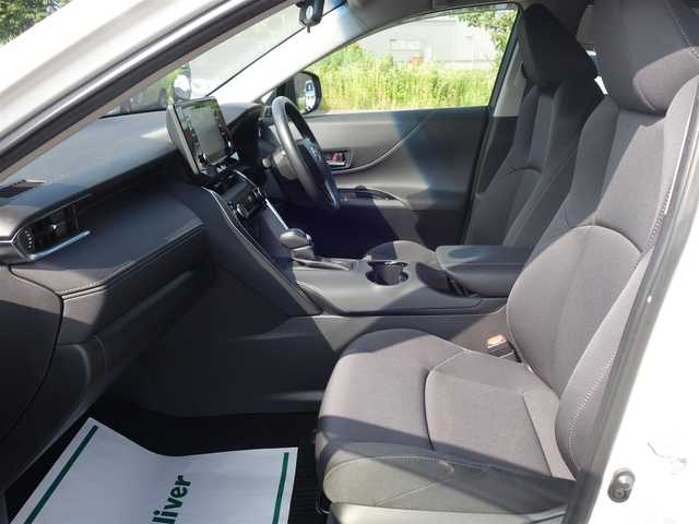 トヨタ ハリアー S 山形県 2022(令4)年 3.5万km ホワイトパールクリスタルシャイン 衝突被害軽減システム/純正メモリナビ/　　【BT フルセグ USB AUX】/バックカメラ/レーダークルーズコントロール/LEDオートヘッドライト/純正17インチアルミホイール/コーナーセンサー/ステアリングスイッチ/MTモード付AT/電動格納ウィンカーミラー/スマートキー/ETC