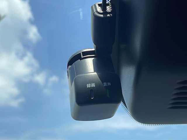 日産 ノート S 茨城県 2021(令3)年 3万km スーパーブラック ワンオーナー/純正ナビ/フルセグTV/Bluetooth/ドライブレコーダー/ETC/純正フロアマット/コーナーセンサー/衝突軽減ブレーキ/レーンキープアシスト/スペアキー有/保証書/取扱説明書
