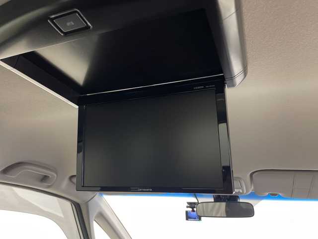 ホンダ ステップワゴン スパーダ ホンダセンシング 鹿児島県 2020(令2)年 3.4万km プラチナホワイトパール ホンダセンシング/社外SDナビ/(BT/CD/DVD/フルセグTV)/社外フリップダウンモニター/両側パワースライドドア/レーダークルーズコントロール/レーンキープアシスト/パドルシフト/ステアリングスイッチ/バックカメラ/純正ビルトインETC2.0/わくわくゲート/前方ドライブレコーダー/ウォークスルー/純正フロアマット/純正サイドバイザー/アイドリングストップ/純正LEDヘッドライト