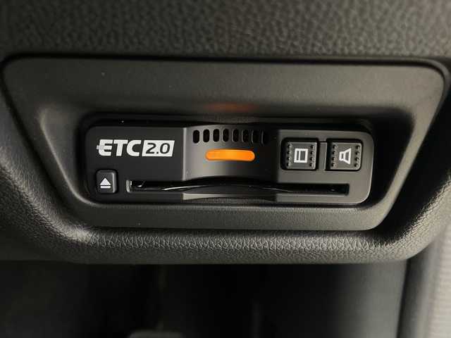 ホンダ ステップワゴン スパーダ ホンダセンシング 鹿児島県 2020(令2)年 3.4万km プラチナホワイトパール ホンダセンシング/社外SDナビ/(BT/CD/DVD/フルセグTV)/社外フリップダウンモニター/両側パワースライドドア/レーダークルーズコントロール/レーンキープアシスト/パドルシフト/ステアリングスイッチ/バックカメラ/純正ビルトインETC2.0/わくわくゲート/前方ドライブレコーダー/ウォークスルー/純正フロアマット/純正サイドバイザー/アイドリングストップ/純正LEDヘッドライト