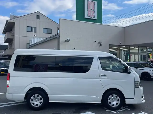 トヨタ ハイエース