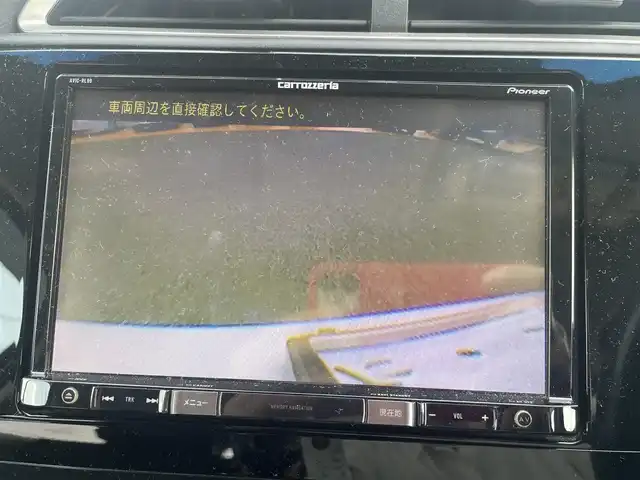 ホンダ シャトル ハイブリッド X スタイルエディション 三重県 2016(平28)年 11.8万km ホワイトオーキッドパール 外部検査済み/ワンオーナー/カロッツェリアメモリナビ/　＊フルセグテレビ/DVD/CD/Bluetooth/バックカメラ/クルーズコントロール/シティブレーキアクティブシステム/LEDヘッドランプ/オートライト/ボディ同色電動オート格納ドアミラー/革巻きステアリングホイール/ステアリングスイッチ/プラズマクラスター付きオートエアコン/SRSエアバック（運転席/助手席/サイド/カーテン）/ビルトインETC/スマートキーシステム/プッシュスタート