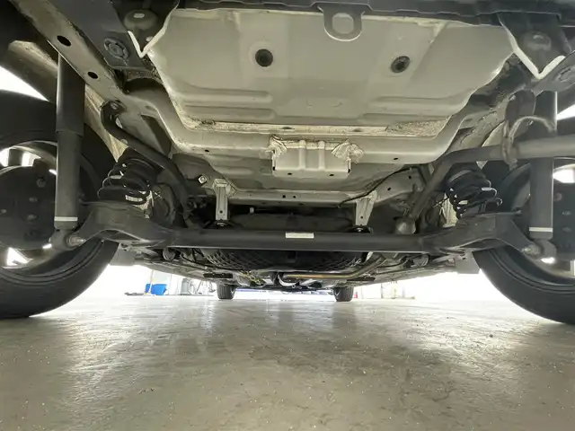 トヨタ タンク カスタムG 滋賀県 2020(令2)年 4.8万km パールホワイトⅢ 純正9インチナビ（Bluetooth/SD/CD/フルセグ）/バックカメラ/横滑り防止装置/コーナーセンサー（前後）/衝突軽減装置/ドライブレコーダー（前後）/両側電動スライドドア/LEDヘッドライト/純正14インチアルミホイール/ビルトインETC/スマートキー/シートヒーター（前席）/電動格納ミラー/プッシュスタート