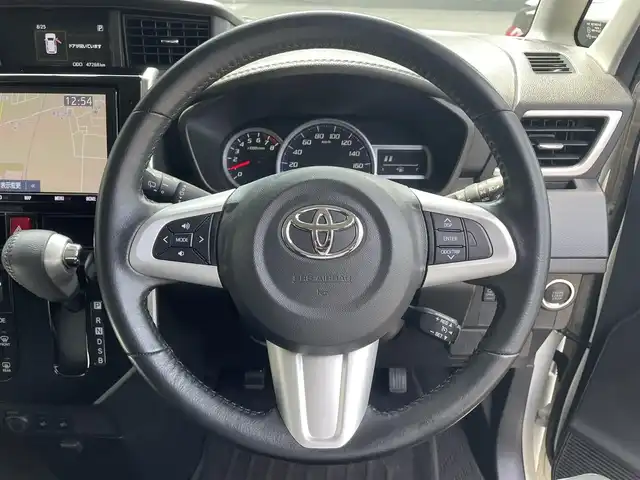 トヨタ タンク カスタムG 滋賀県 2020(令2)年 4.8万km パールホワイトⅢ 純正9インチナビ（Bluetooth/SD/CD/フルセグ）/バックカメラ/横滑り防止装置/コーナーセンサー（前後）/衝突軽減装置/ドライブレコーダー（前後）/両側電動スライドドア/LEDヘッドライト/純正14インチアルミホイール/ビルトインETC/スマートキー/シートヒーター（前席）/電動格納ミラー/プッシュスタート