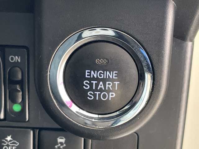 トヨタ タンク カスタムG 埼玉県 2020(令2)年 4.8万km パールホワイトⅢ スマートアシスト/純正9インチナビ/　　Bluetooth/SD/CD/フルセグ/バックカメラ/コーナーセンサー（前後）/クルーズコントロール/両側電動スライドドア/シートヒーター（前席）/LEDヘッドライト/純正14インチアルミホイール/ビルトインETC/スマートキー