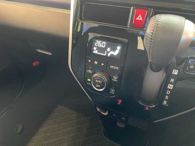 トヨタ タンク カスタムG 埼玉県 2020(令2)年 4.8万km パールホワイトⅢ スマートアシスト/純正9インチナビ/　　Bluetooth/SD/CD/フルセグ/バックカメラ/コーナーセンサー（前後）/クルーズコントロール/両側電動スライドドア/シートヒーター（前席）/LEDヘッドライト/純正14インチアルミホイール/ビルトインETC/スマートキー