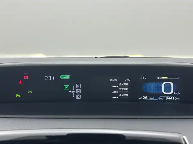 トヨタ プリウス Sセーフティプラス ツートーン 熊本県 2018(平30)年 8.5万km アティチュードブラックマイカ/ホワイトパールクリスタルシャイン ワンオーナー　/禁煙車　/純正9インチナビ（ＣＤ・ＤＶＤ・フルセグ・ＢＴ・ＳＤ）/バックカメラ　/ビルトインＥＴＣ２．０　/前後クリアランスソナー　/トヨタセーフティーセンス/・レーダークルーズコントロール/・プリクラッシュセーフティ/・レーンディパーチャーアラート/・オートハイビーム/横滑り防止/純正フロアマット/純正17インチAW/オートライト/LEDヘッドライト/フォグランプ/スマートキー/プッシュスタート/スペアキー1本/保証書