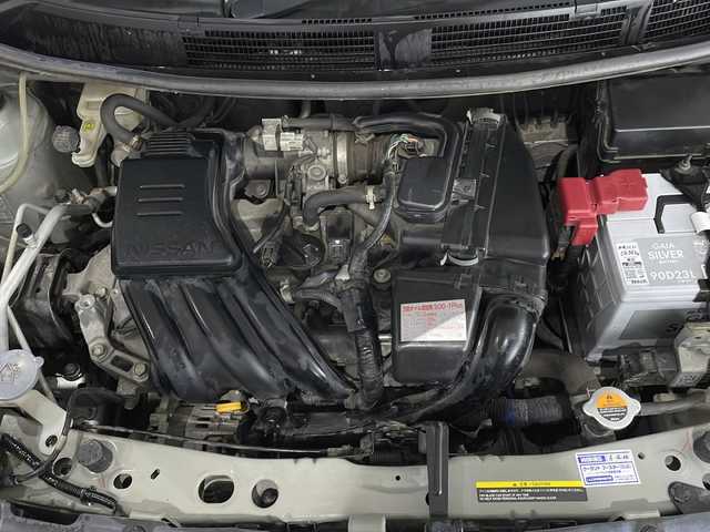 日産 マーチ 12S Vパッケージ 新潟県 2012(平24)年 8.2万km ブリリアントシルバー 純正SDナビ/(AM/FM/CD/SD/ワンセグ/Bluetooth)/ヘッドライトレベライザー/社外アルミホイール付冬タイヤ積込/(165/70/R14/7mm)/電動格納ミラー/ドアバイザー
