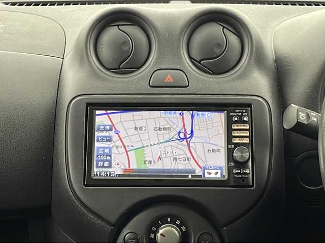 日産 マーチ 12S Vパッケージ 新潟県 2012(平24)年 8.2万km ブリリアントシルバー 純正SDナビ/(AM/FM/CD/SD/ワンセグ/Bluetooth)/ヘッドライトレベライザー/社外アルミホイール付冬タイヤ積込/(165/70/R14/7mm)/電動格納ミラー/ドアバイザー