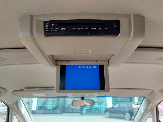 三菱 デリカＤ：５ G－Navi package 東京都 2007(平19)年 5万km クールシルバー/ミディアムグレーマイカ クールグローブボックス/パドルシフト/MMCSナビTV/バックカメラ/ウィンカーミラー/クルーズコントロール/片側パワースライドドア/ETC/ニーエアバッグ