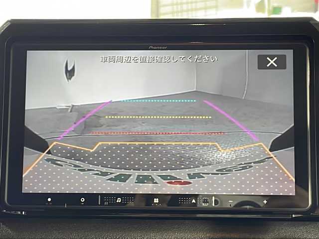 スズキ ジムニー XC 沖縄県 2024(令6)年 0.1万km ジャングルグリーン 禁煙車　/ススキ純正９インチナビ(AVIC-RQS720ZS)/【ＣＤ/ＤＶＤ/フルセグＴＶ/Ｂｌｕｅｔｏｏｔｈ】/バックカメラ/シートヒーター/ＥＴＣ/スマートキー/プッシュスタート/純正アルミ/レーダーブレーキサポート/背面タイヤ/４ＷＤ/保証書/取扱説明書